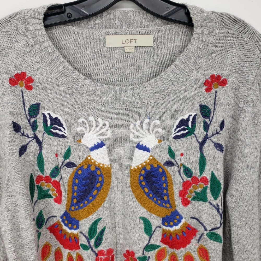 LOFT Gray Sweater with Colorful Bird Design - Picture 7 of 9